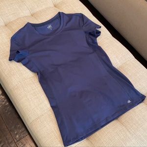 NWOT ALO brand navy blue activewear top